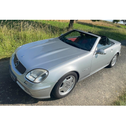 MERCEDES BENZ SLK 200...